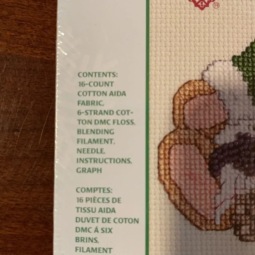 Cherished Teddies  Counted Cross Stitch Kit “Garland” Bear Christmas The…